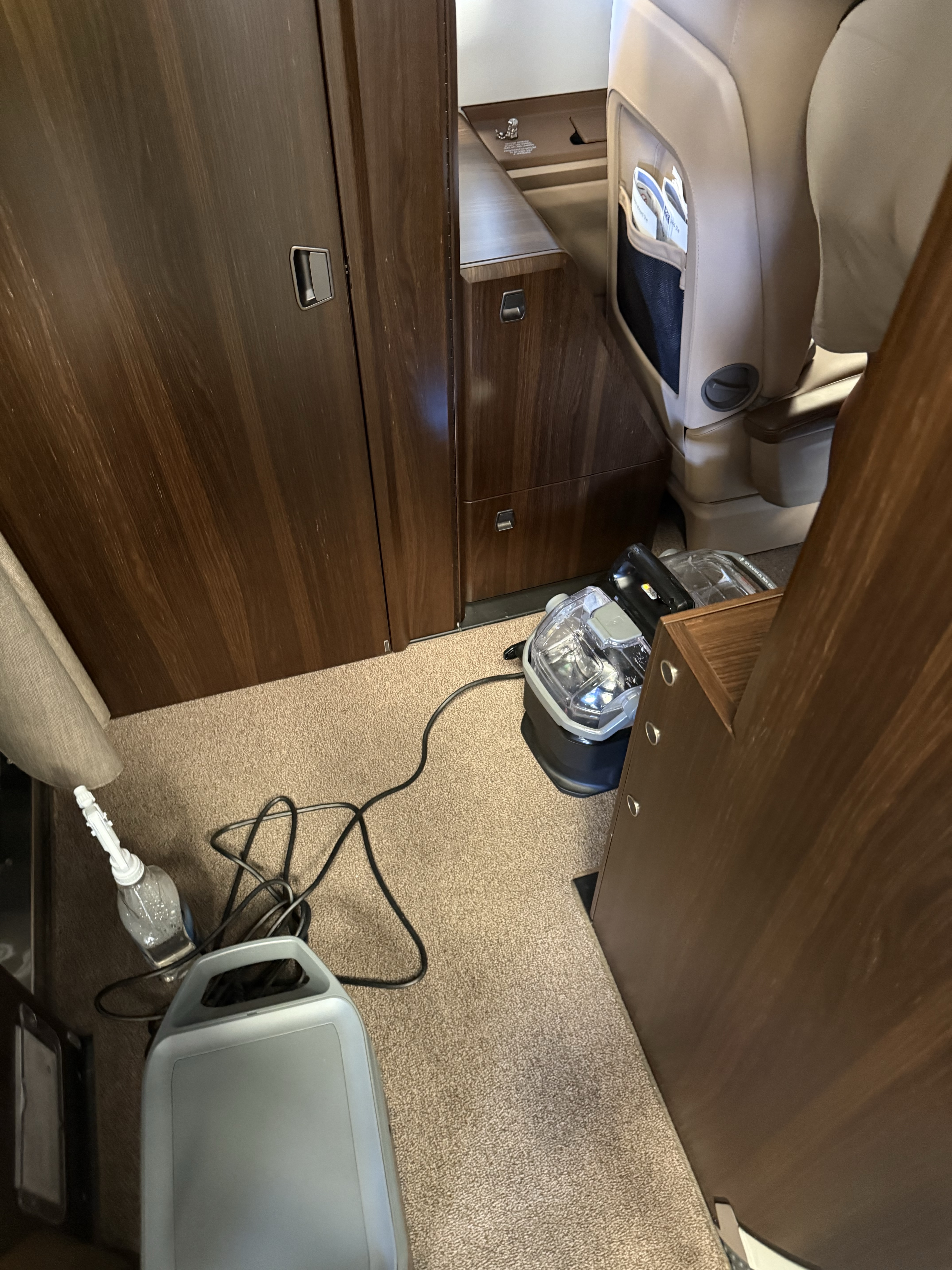 Aircraft Carpet Extraction Bay Area — hot water extraction of private jet cabin carpet